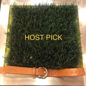 • Forever 21 Brown Belt Host Pick